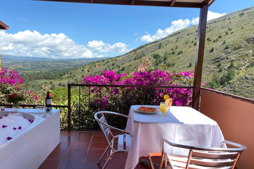 Suites Arcoiris Villa de Leyva Eksteriør billede